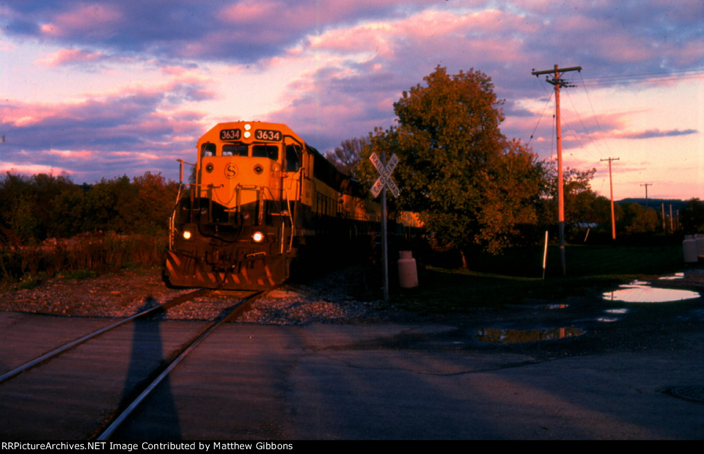 NYS&amp;W Sy-1 at sunset-exact date approximate
